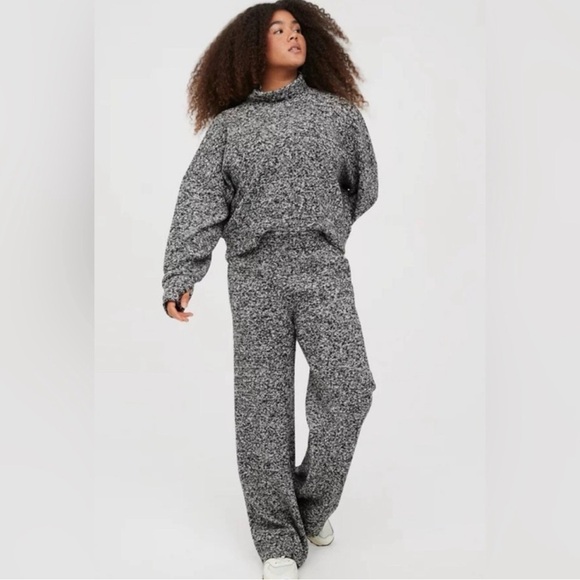 Offline by Aerie Sweaters - OFFLINE BY AERIE SNOWDAY LOUNGE SET MOCK NECK SWEATER XS & WIDE LEG PANTS S